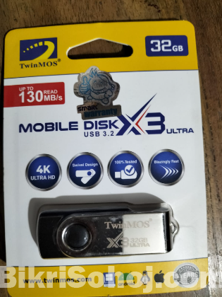 32 GB PENDRIVE